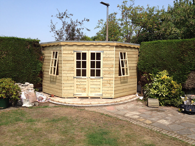 Deluxe Corner Summerhouse