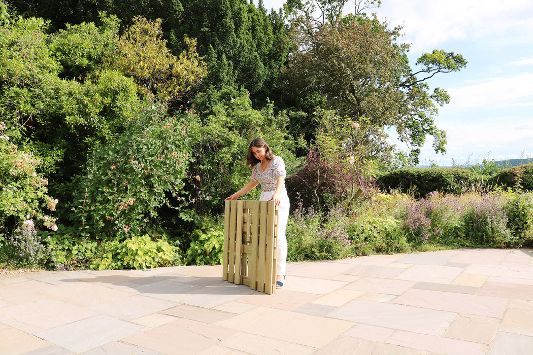 Folding Garden Bar
