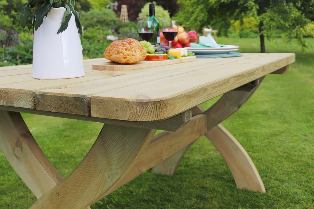 Harriet Table
